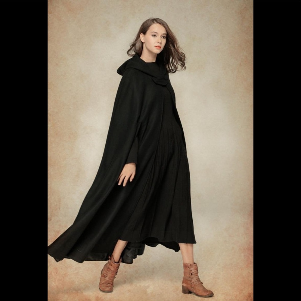 Long Wool Cloak
